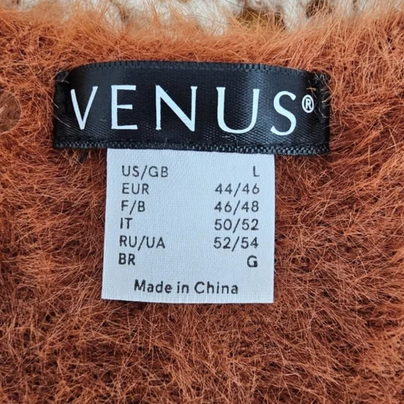 Venus Soft Wrap Sweater Size Large - Picture 3 of 3